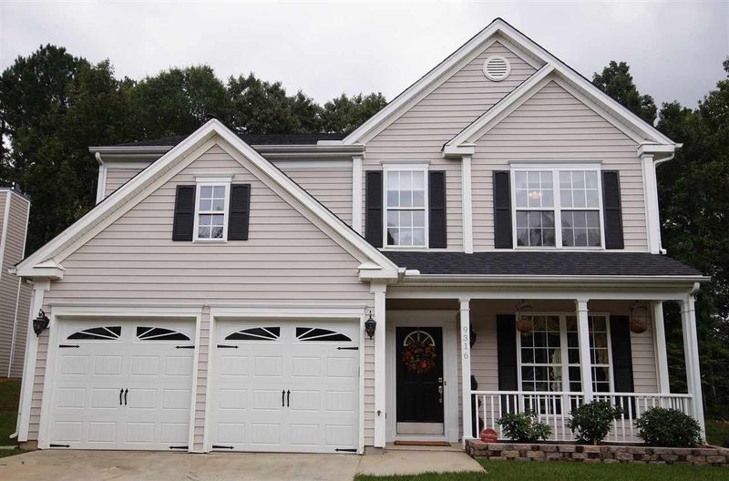 9316 Cutright Dr, Raleigh, NC 27617