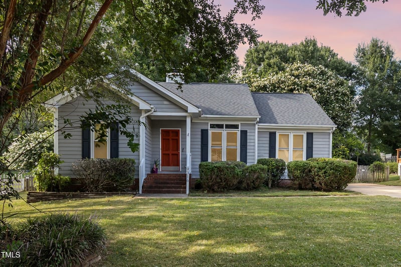 9316 Dawnshire Rd, Raleigh, NC 27615
