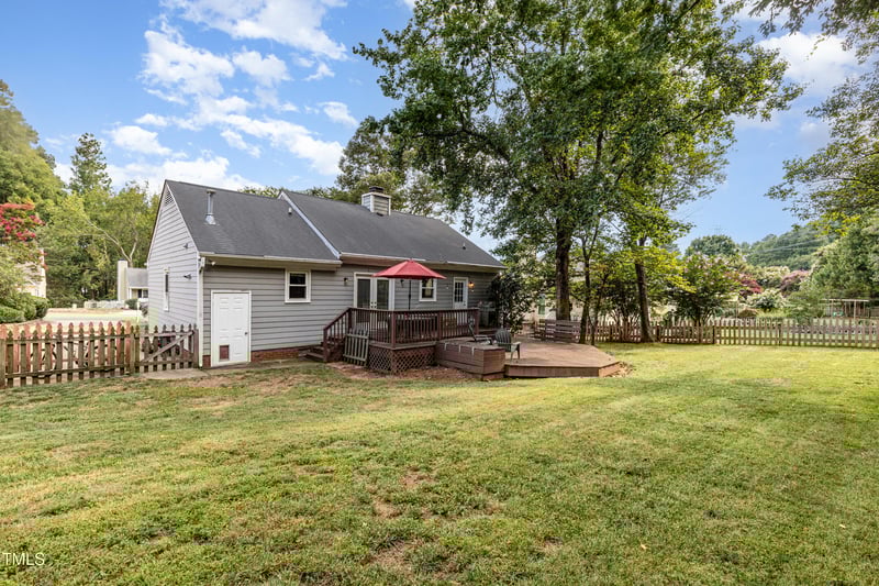 9316 Dawnshire Rd, Raleigh, NC 27615