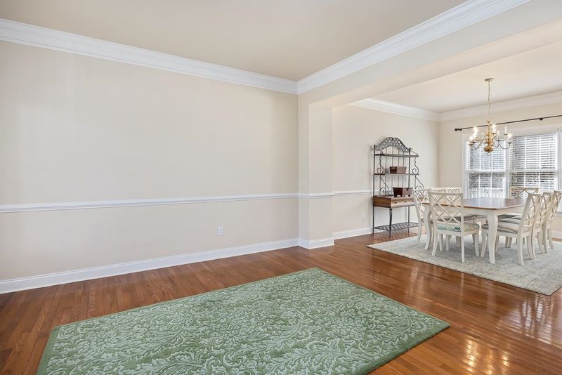 9319 Palm Bay Cir, Raleigh, NC 27617