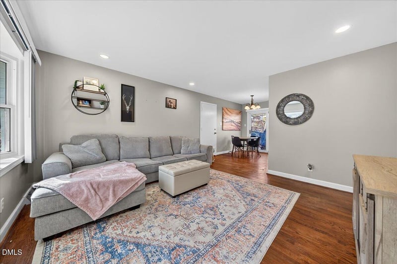 932 Danbury Dr, Durham, NC 27703