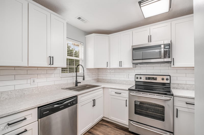 932 Fifth St, Mebane, NC 27302