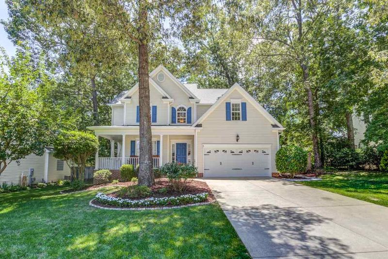 932 Glenmacie Dr, Fuquay Varina, NC 27526