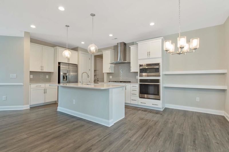 932 Haybeck Ln, Apex, NC 27523