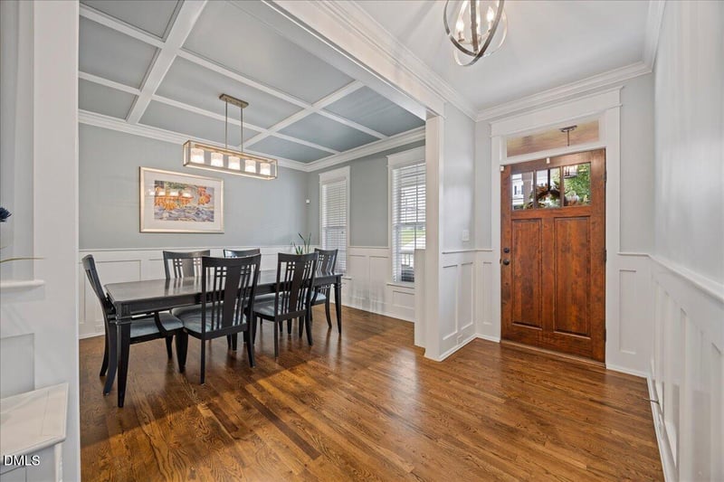 932 Hollymont Dr, Holly Springs, NC 27540