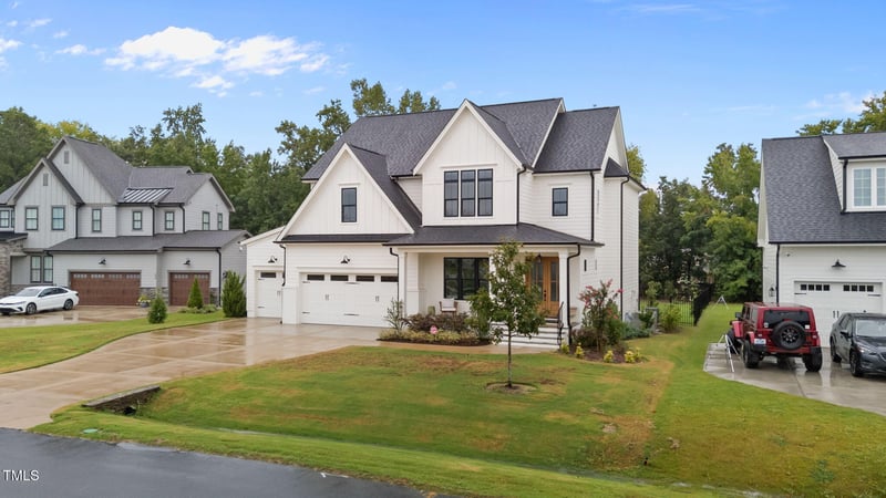 932 Lily Claire Ln, Fuquay Varina, NC 27526