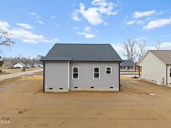 932 Micro Rd, Selma, NC 27576
