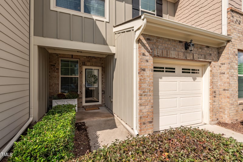 9322 Lennox Laurel Cir, Raleigh, NC 27617