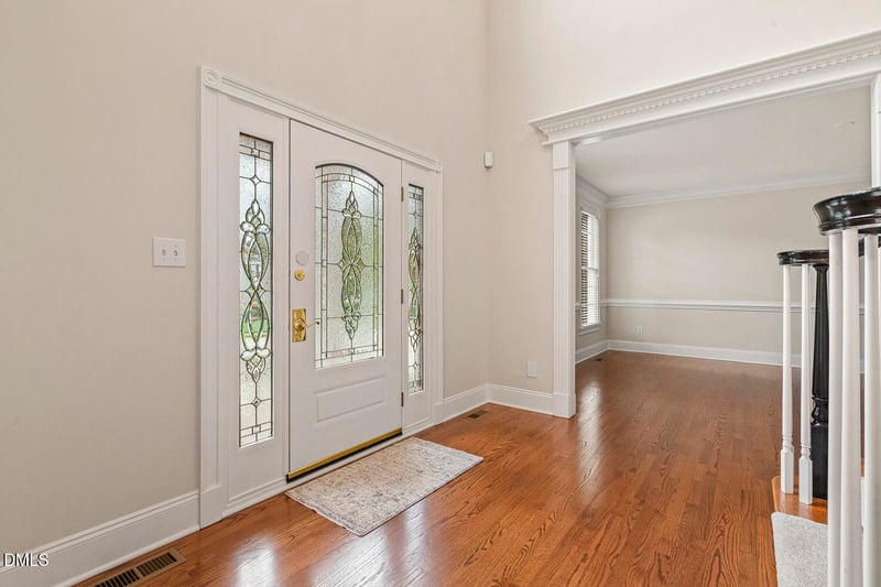 9324 Royal Crest Dr, Raleigh, NC 27617