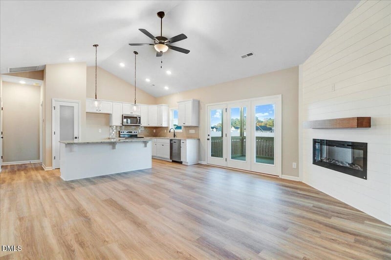 9326 Bear Run Ln, Middlesex, NC 27557