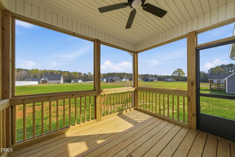 9326 Bear Run Ln, Middlesex, NC 27557