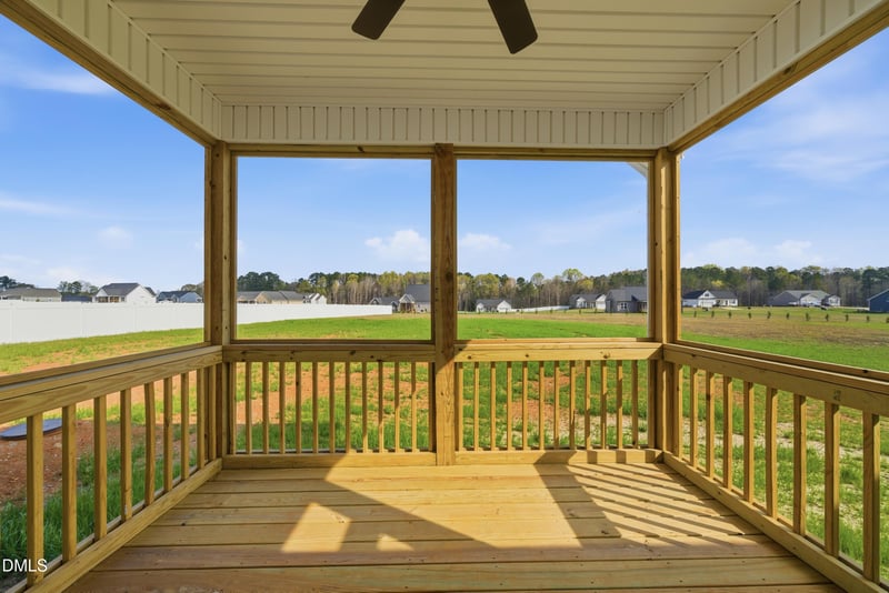 9326 Bear Run Ln, Middlesex, NC 27557