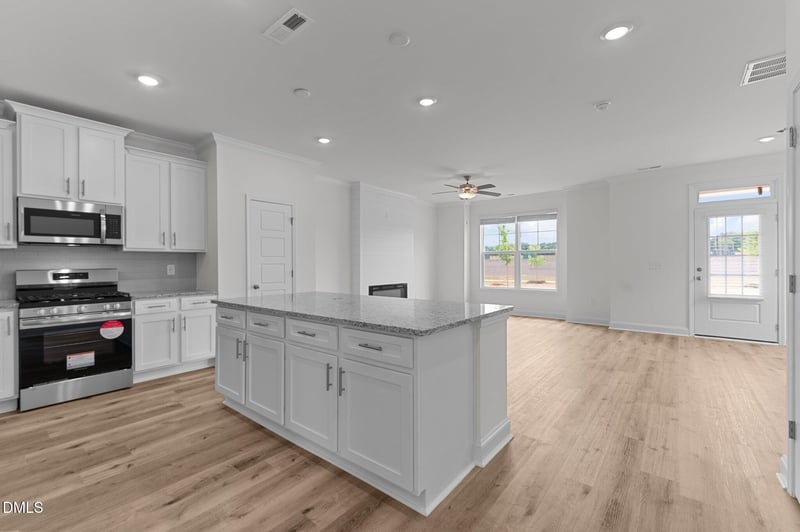 933 Alma Railway Dr #553, Wake Forest, NC 27587