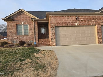 933 Arrowhead Ct, Mebane, NC 27302