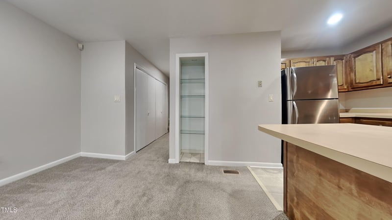 933 Creek Side, Fayetteville, NC 28303