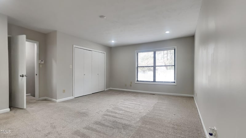 933 Creek Side, Fayetteville, NC 28303
