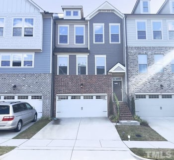 933 Dalton Ridge Pl, Apex, NC 27523