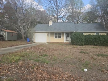 933 Kennesaw Dr #1, Fayetteville, NC 28314