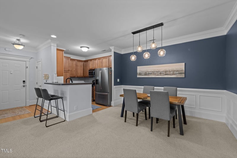 933 Portstewart Dr, Cary, NC 27519