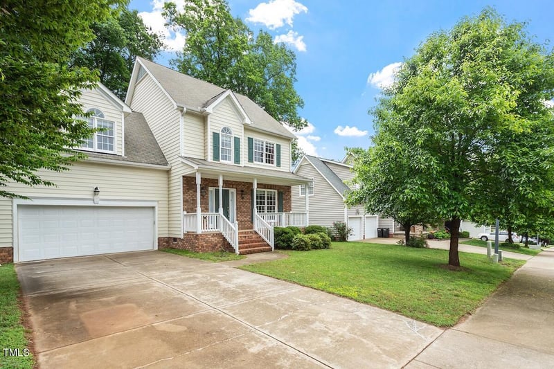 933 Richland Ridge Dr, Wake Forest, NC 27587