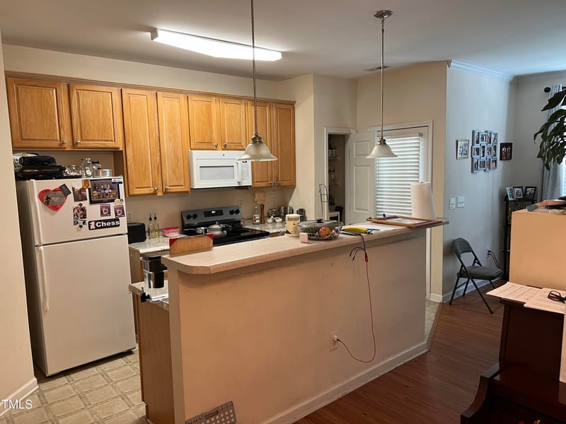 933 Shining Wire Way, Morrisville, NC 27560