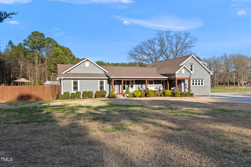 933 Tarboro Rd, Youngsville, NC 27596