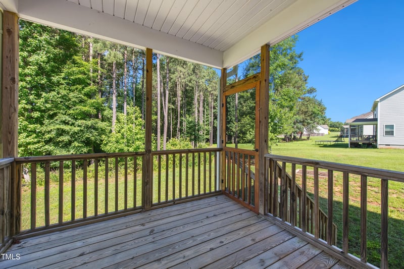 933 Weatherby Ln, Creedmoor, NC 27522