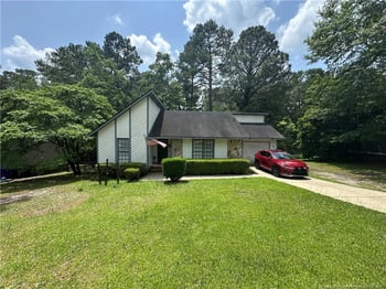 9331 Castle Falls Cir, Fayetteville, NC 28314