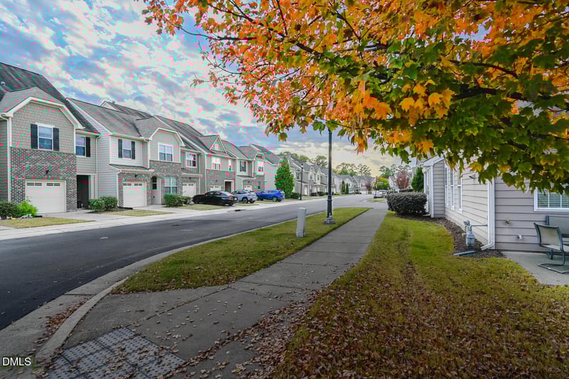 9331 Falkwood Rd, Raleigh, NC 27617