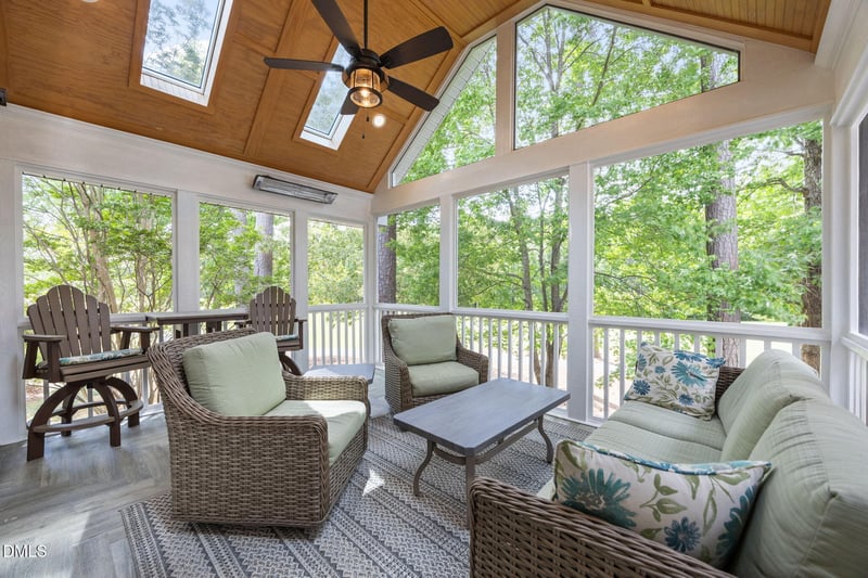 9331 Fawn Lake Dr, Raleigh, NC 27617
