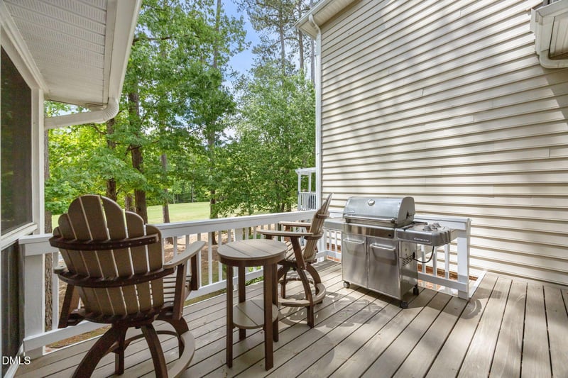 9331 Fawn Lake Dr, Raleigh, NC 27617