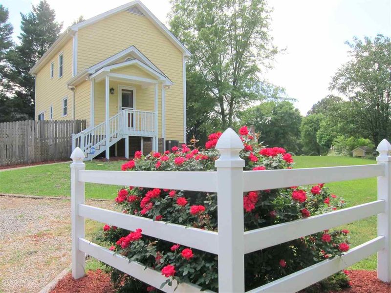 9336 Tallgrass Rd, Raleigh, NC 27603