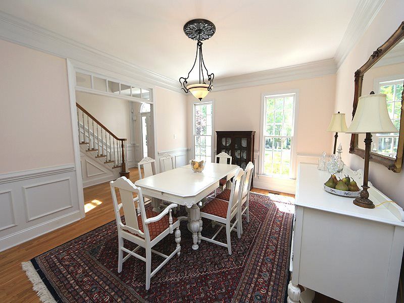 9337 Hometown Dr, Raleigh, NC 27615