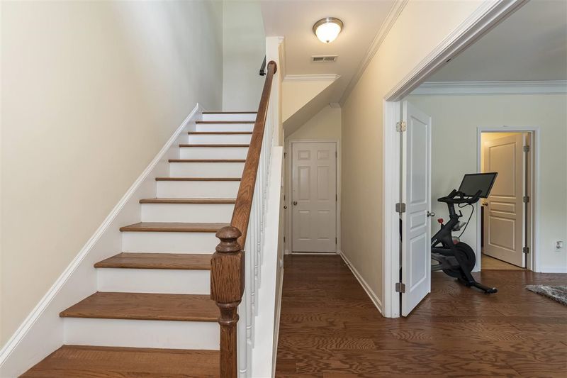 9338 Wooden Rd, Raleigh, NC 27617