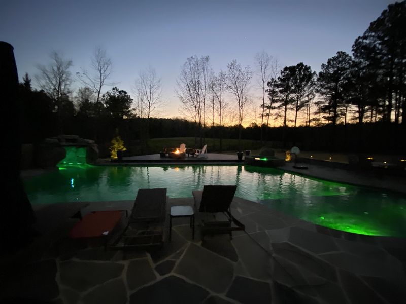 935 Covered Bridge Trl, Chapel Hill, NC 27517