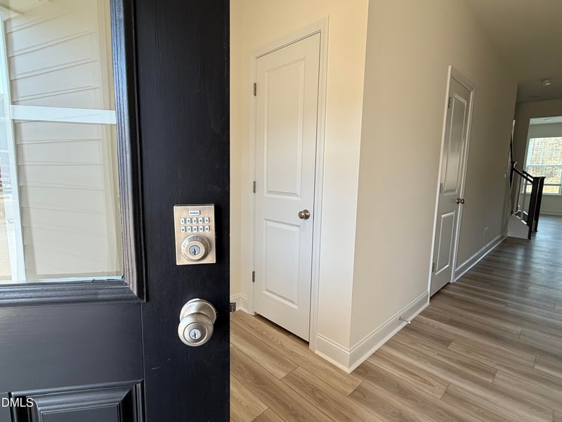 935 Kensley Grove Ln, Fuquay Varina, NC 27526