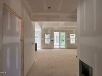 935 Lynch Rd, Selma, NC 27576