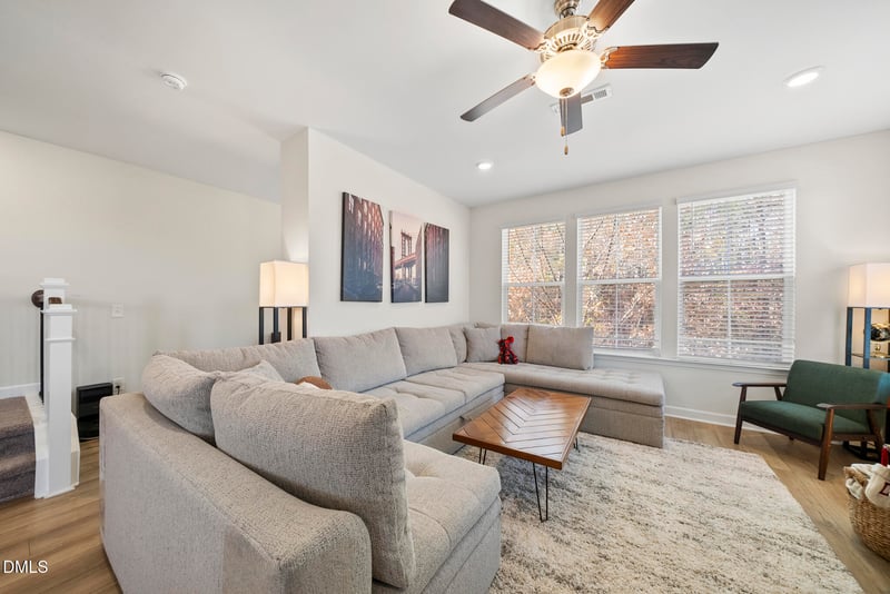 935 Parkstone Towne Blvd, Knightdale, NC 27545