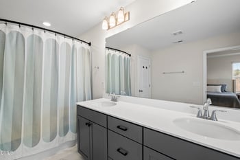 935 Parkstone Towne Blvd, Knightdale, NC 27545