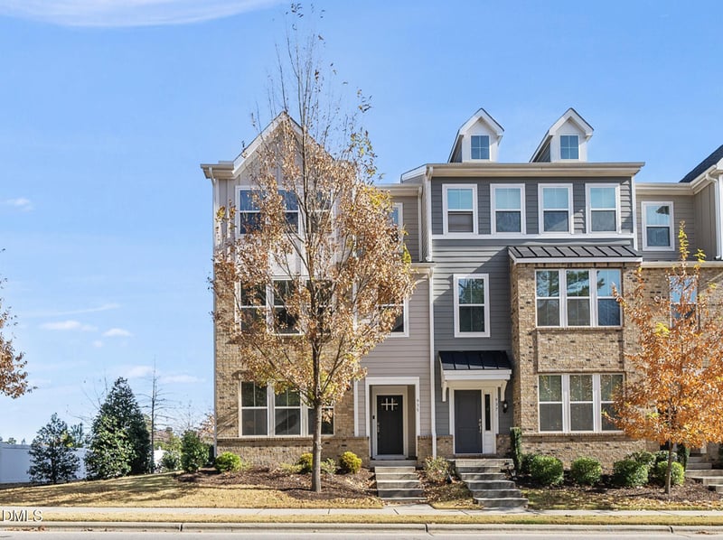 935 Parkstone Towne Blvd, Knightdale, NC 27545