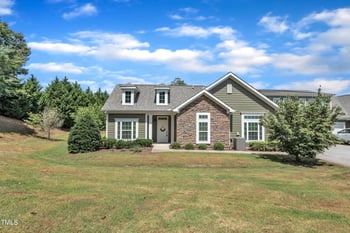 936 Blue Bird Ln, Wake Forest, NC 27587