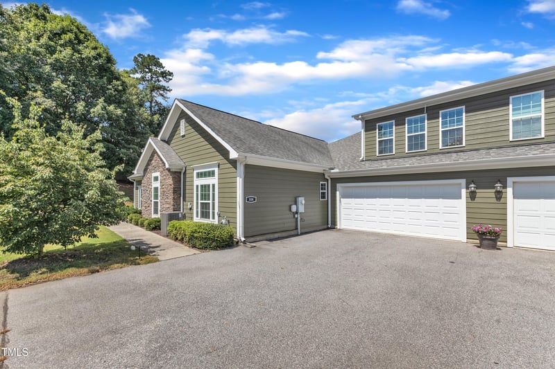 936 Blue Bird Ln, Wake Forest, NC 27587