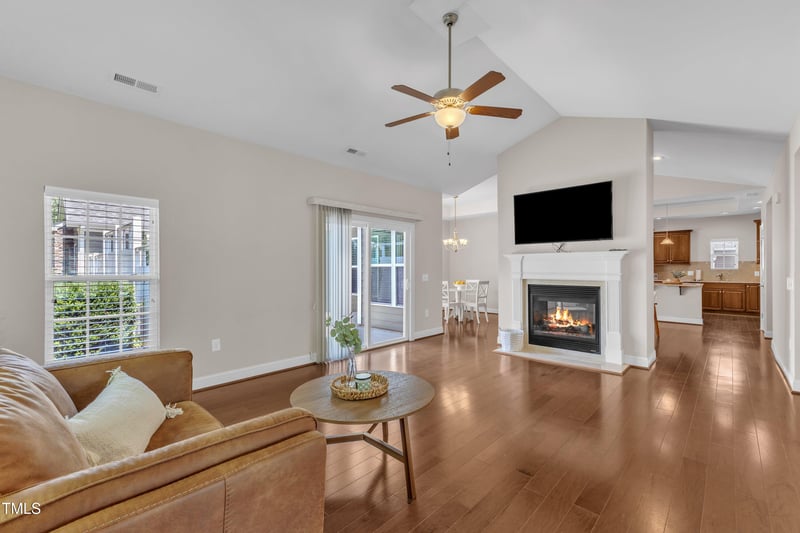 936 Blue Bird Ln, Wake Forest, NC 27587