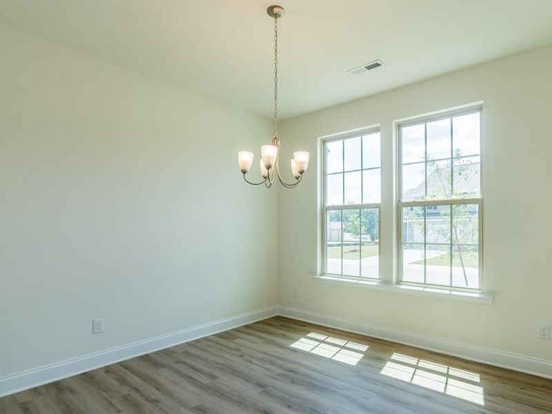 936 Burning Maple Ln, Mebane, NC 27302