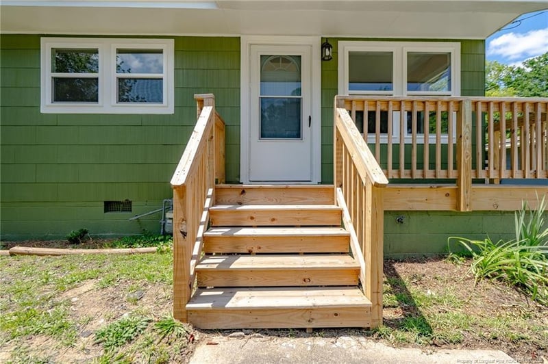 936 Fleetwood Dr, Fayetteville, NC 28305