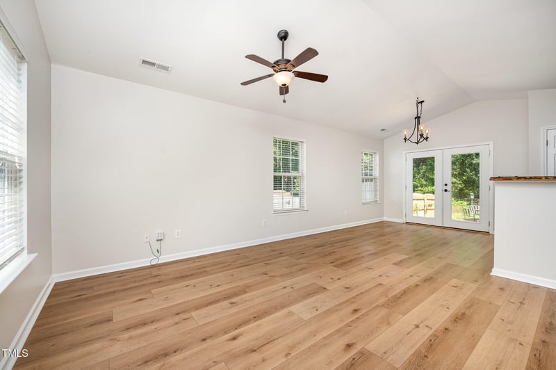 936 Homestead Park Dr, Apex, NC 27502