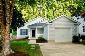 936 Homestead Park Dr, Apex, NC 27502