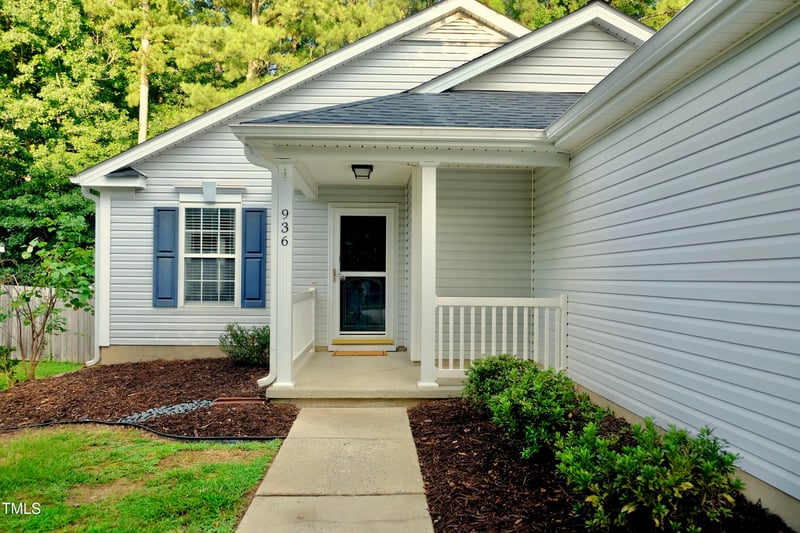 936 Homestead Park Dr, Apex, NC 27502