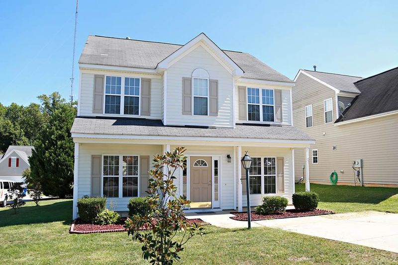 936 Southgate Dr, Raleigh, NC 27610