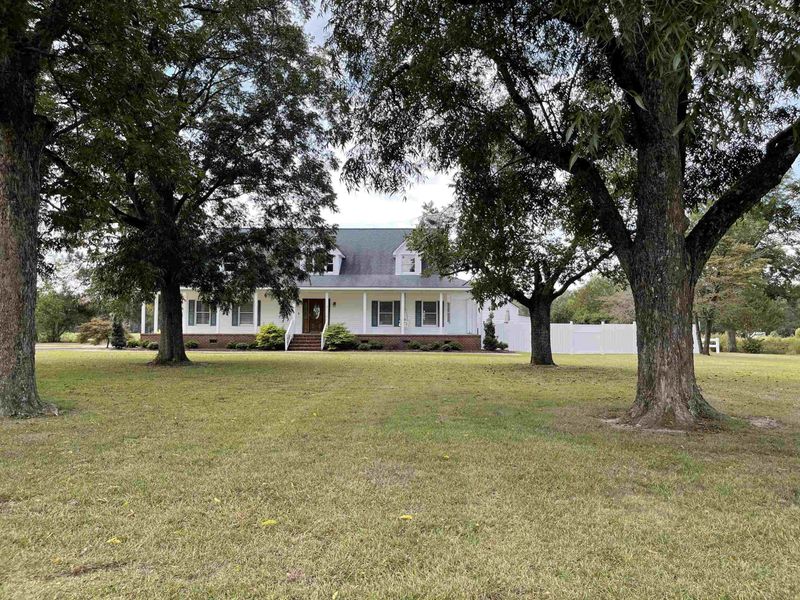 936 Spring Bank Rd, Goldsboro, NC 27534